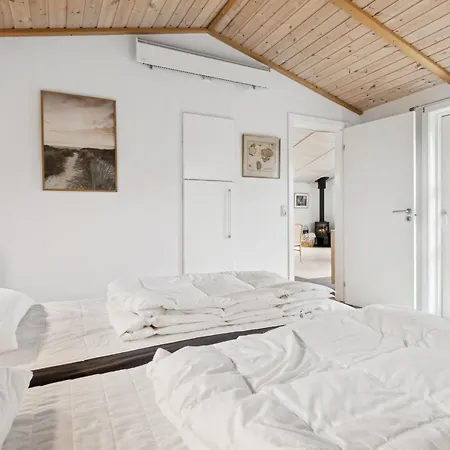 Skyler - 250m From The Sea By Interhome *